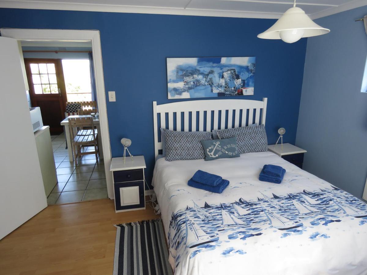 Footprints Of Knysna Apartment Exterior photo